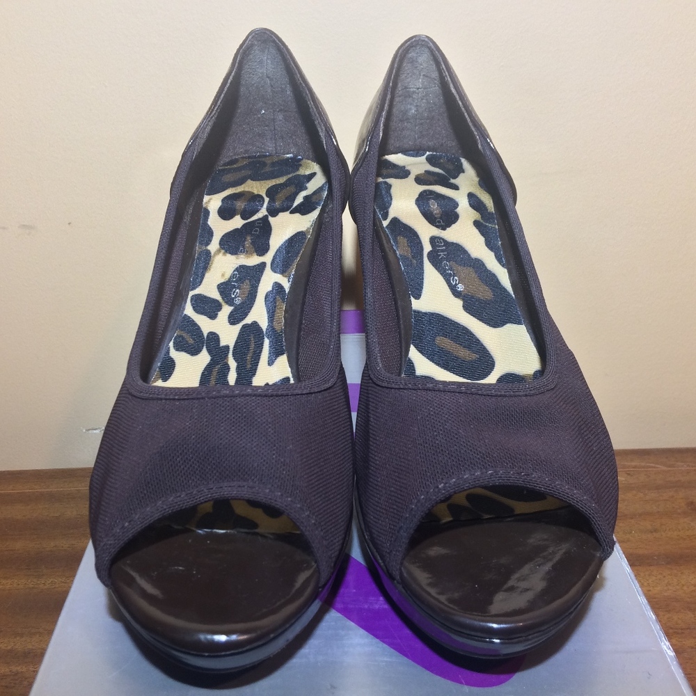 Cloudwalkers Brown 4" Open Toe High Heels Size 12M